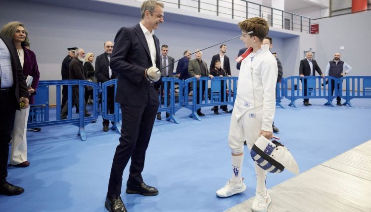 ΚΛΕΙΣΤΟ ΠΑΙΑΝΙΑΣ 02