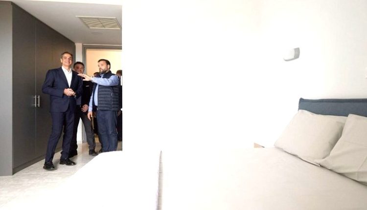 ΧΑΛΙΟΡΗΣ με ΜΗΤΣΟΤΑΚΗ στο κλειστό Παιανίας 03